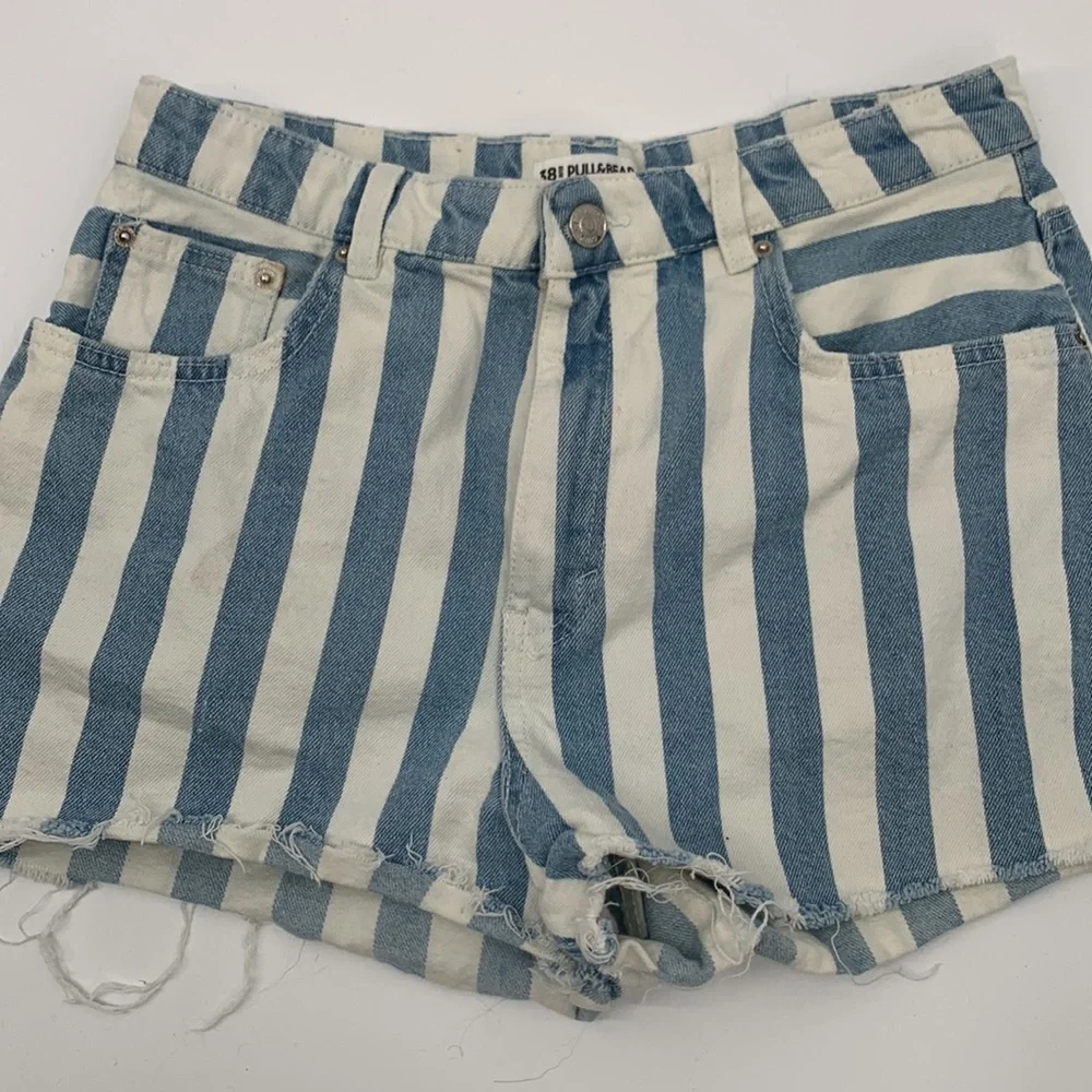 Pull & Bear Denim Shorts size 28 Stripe Jeans - Picture 4 of 6